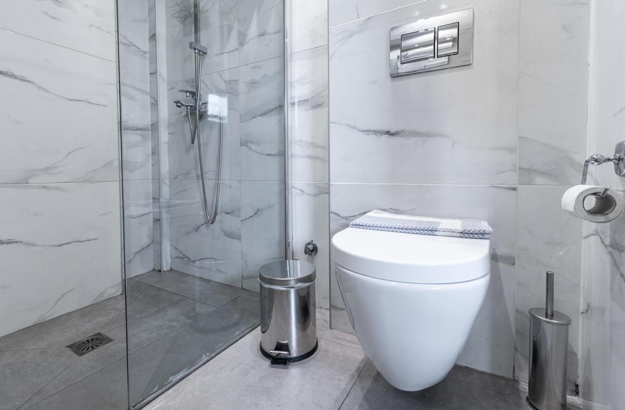 Raise Thessaloniki Avocado Suites ภายนอก รูปภาพ