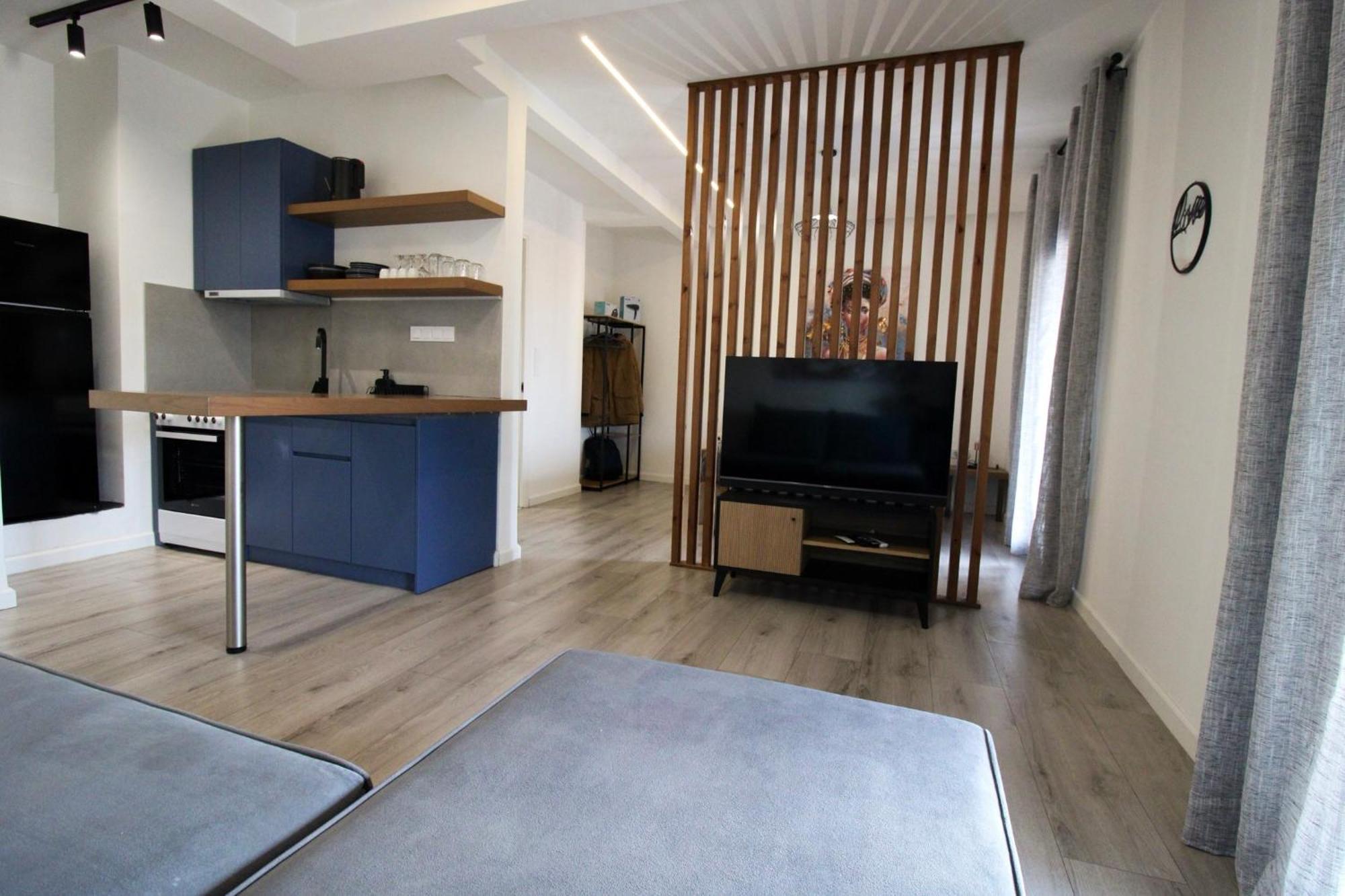 Raise Thessaloniki Avocado Suites ภายนอก รูปภาพ