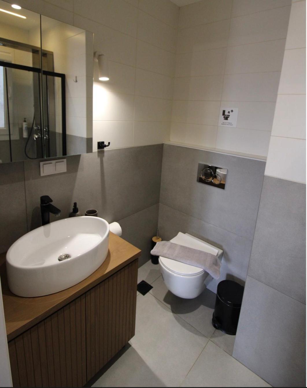 Raise Thessaloniki Avocado Suites ภายนอก รูปภาพ